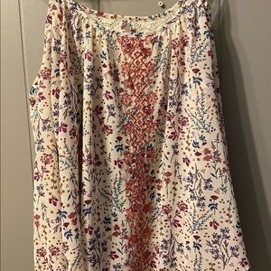 Printed flowy cold shoulder
